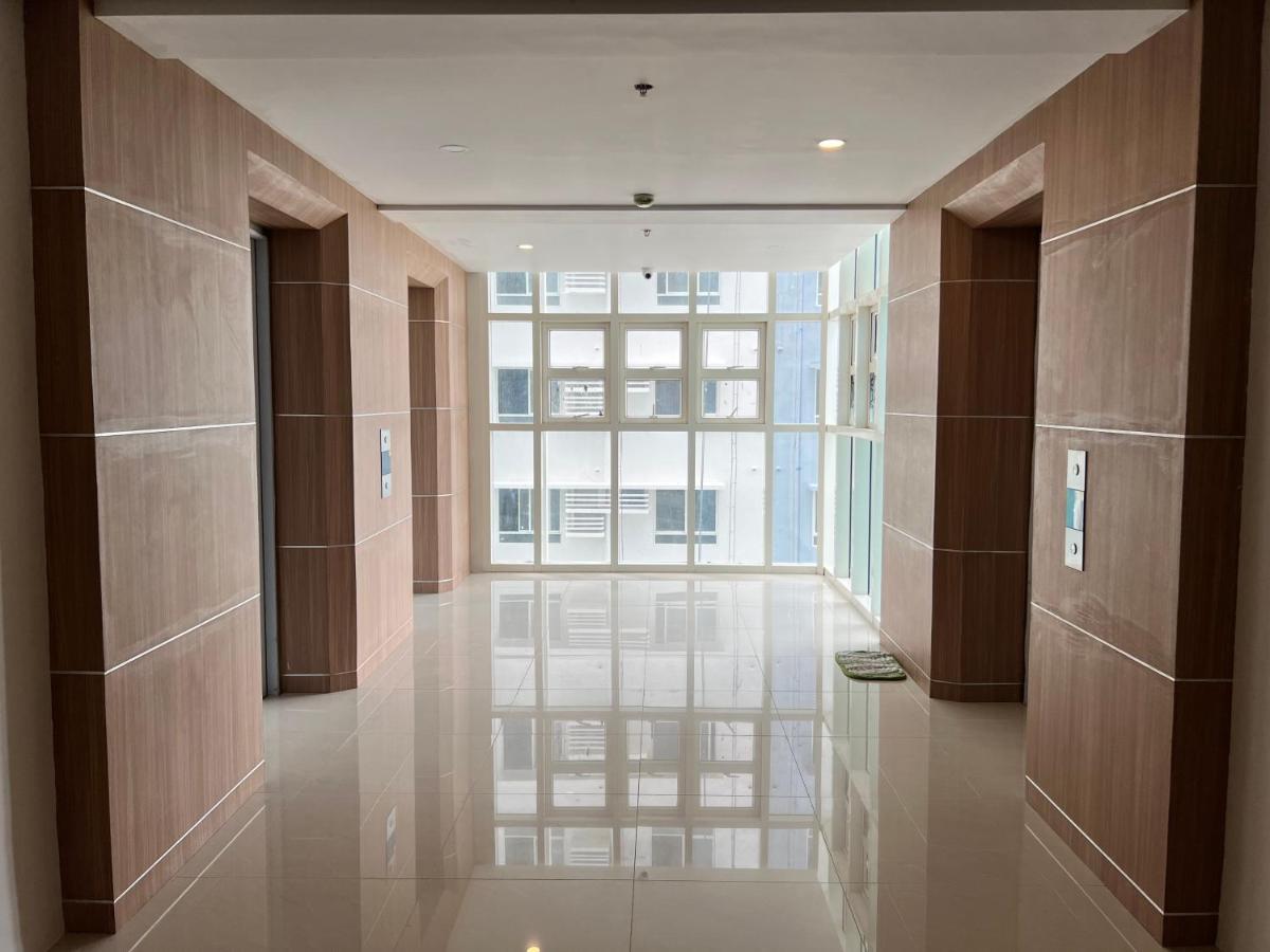 Lovely Studio Condominiums At Mesavirre Garden Residences Bacolod Exterior foto