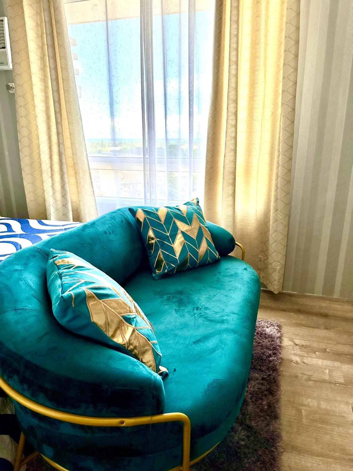 Lovely Studio Condominiums At Mesavirre Garden Residences Bacolod Exterior foto